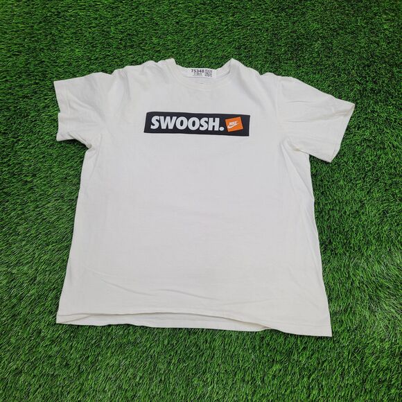 NIKE Swoosh Shirt Medium 21x25 White - Picture 1 of 12